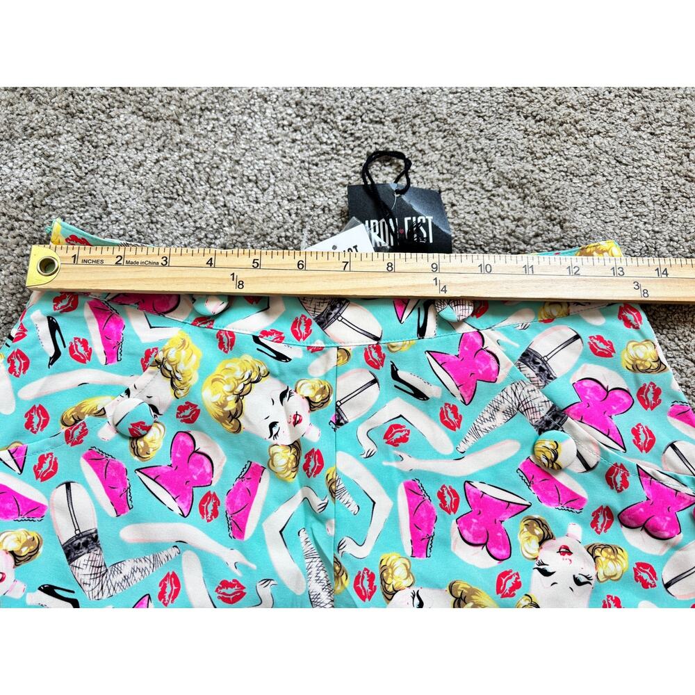 Iron Fist Doll Parts Sailor Shorts Womens M Pinup Retro Print NWT - Picture 7 of 8